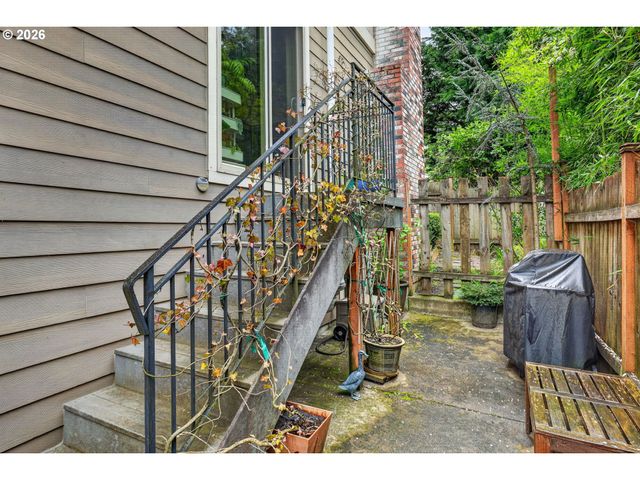 3709 Se 33RD Ave, Portland, OR 97202