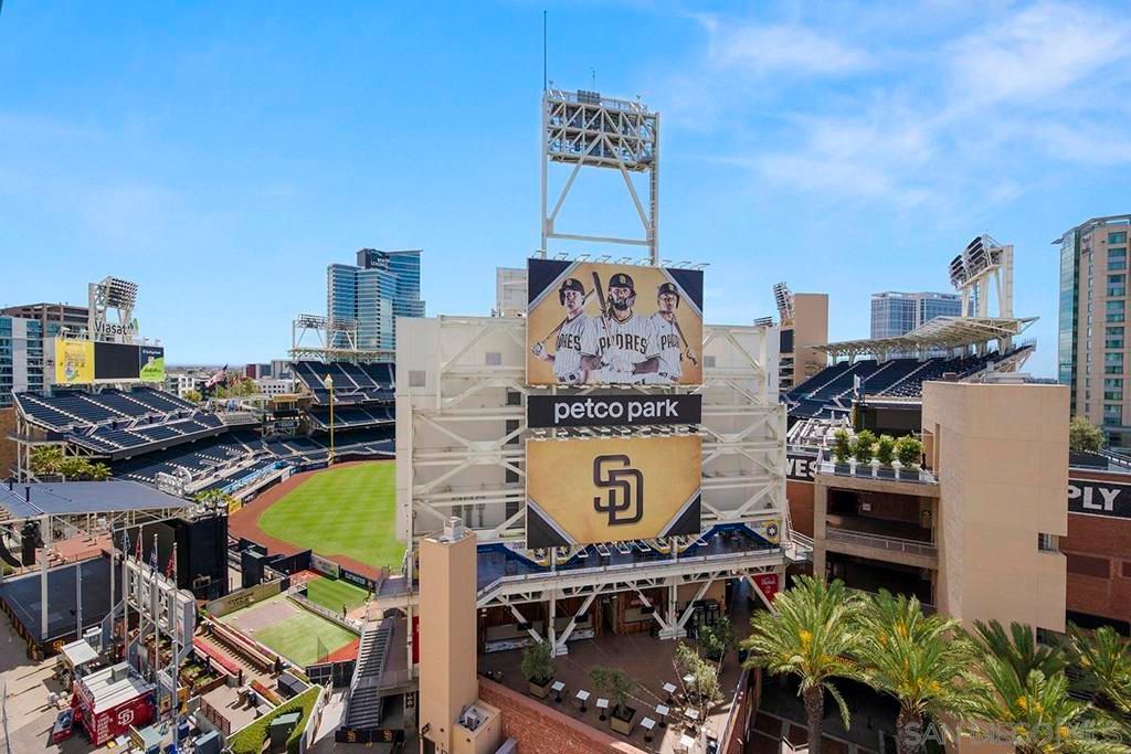 325 7th Avenue 905, San Diego, CA 92101 — exterior