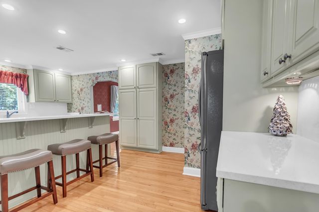 2078 Saint James Drive, Charleston, SC 29412