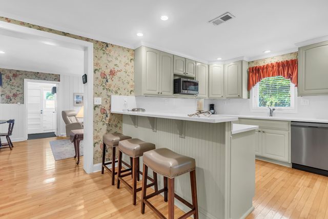 2078 Saint James Drive, Charleston, SC 29412