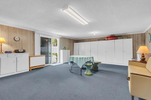 2078 Saint James Drive, Charleston, SC 29412