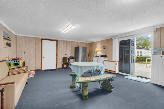 2078 Saint James Drive, Charleston, SC 29412