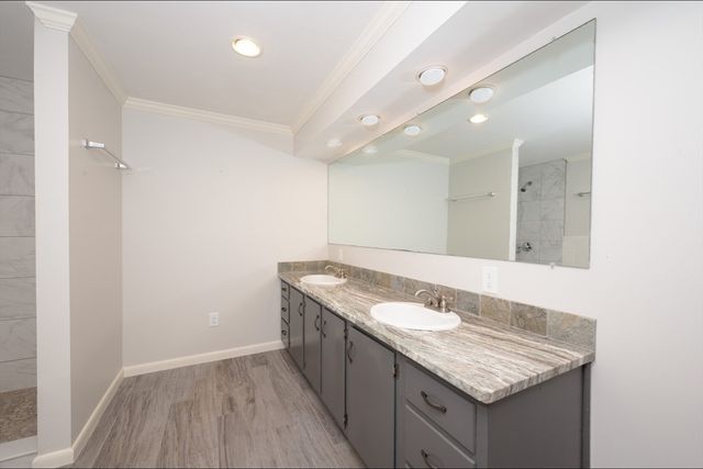 23 Traders Lane, Yarmouth, MA 02673