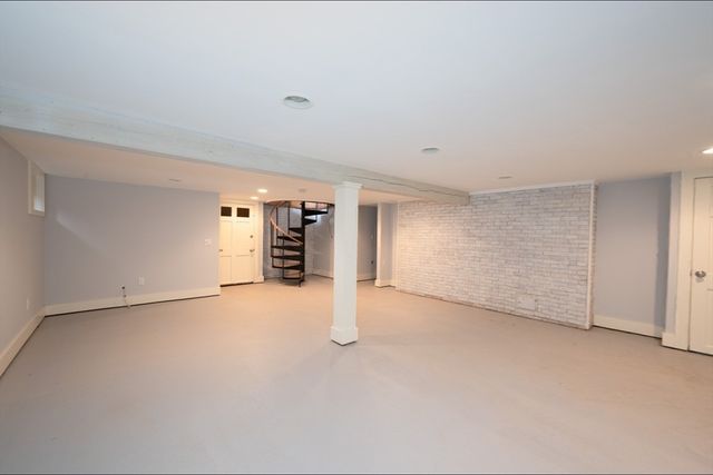 23 Traders Lane, Yarmouth, MA 02673