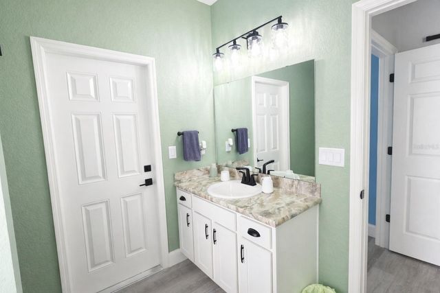 185 ST THOMAS DRIVE, Mulberry, FL 33860