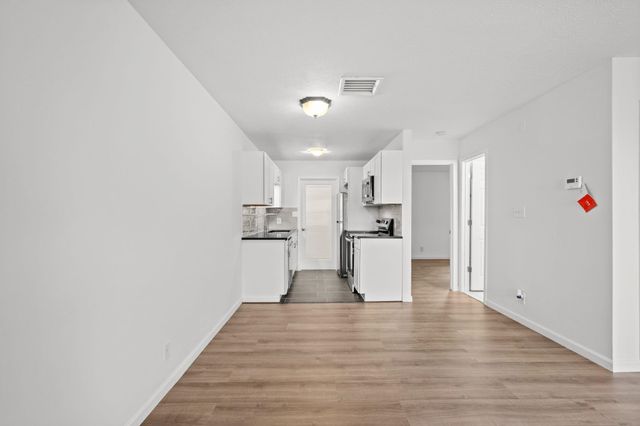 209 Cedar St Apt C1, Myrtle Beach, SC 29577