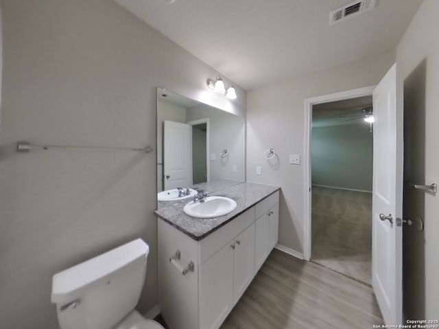 8902 Lamus Wheel, San Antonio, TX 78254