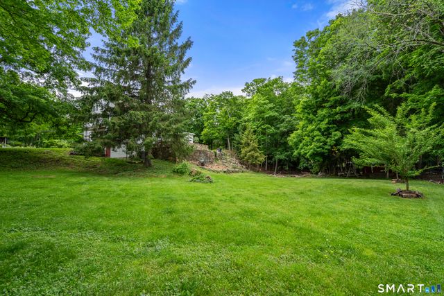 169 Whisconier Road, Brookfield, CT 06804