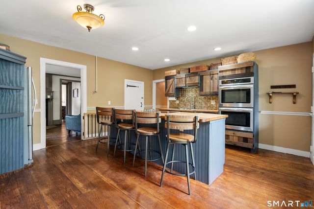 169 Whisconier Road, Brookfield, CT 06804