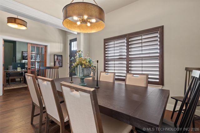 128 Royal Oaks Lane, Ardmore, OK 73401