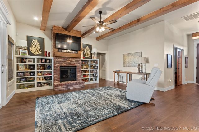 128 Royal Oaks Lane, Ardmore, OK 73401