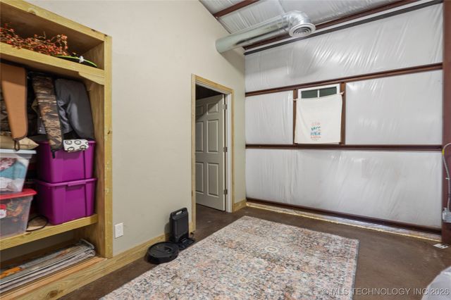 128 Royal Oaks Lane, Ardmore, OK 73401