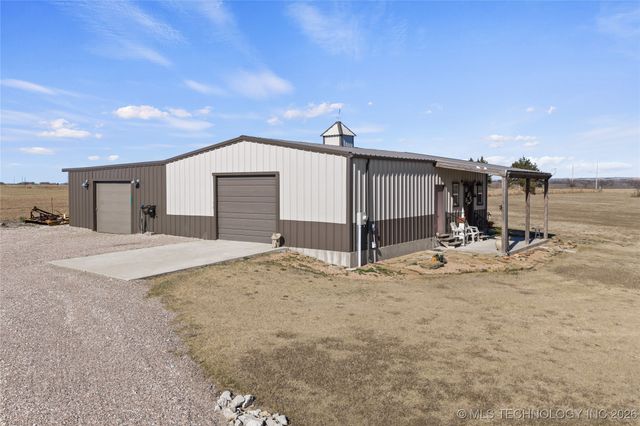 128 Royal Oaks Lane, Ardmore, OK 73401