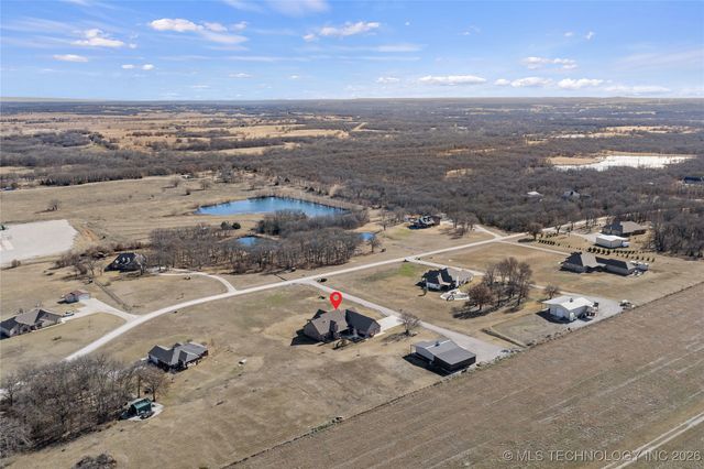 128 Royal Oaks Lane, Ardmore, OK 73401