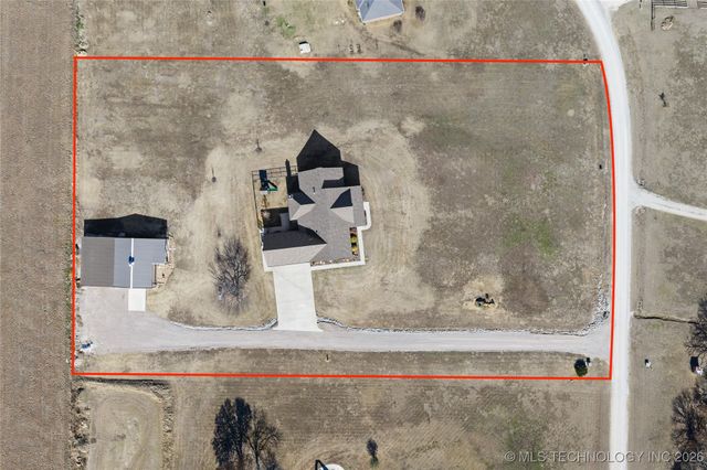 128 Royal Oaks Lane, Ardmore, OK 73401