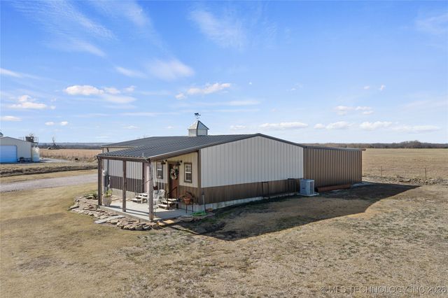 128 Royal Oaks Lane, Ardmore, OK 73401