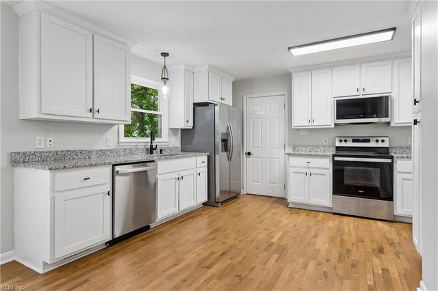 123 Olin DR, Newport News, VA 23602