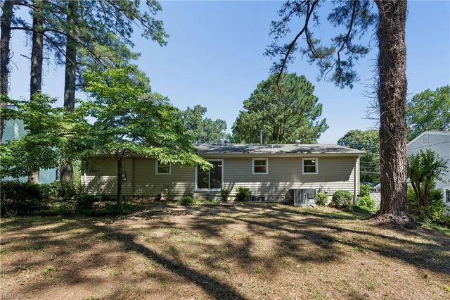 123 Olin DR, Newport News, VA 23602