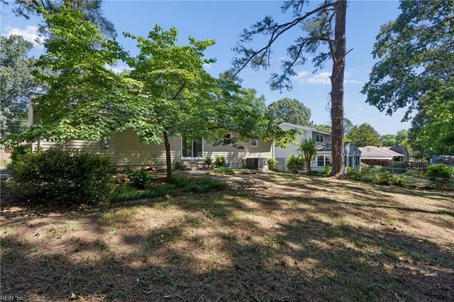 123 Olin DR, Newport News, VA 23602