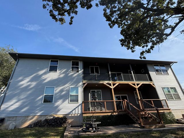 659 W Bridgewood Court, Springfield, MO 65803