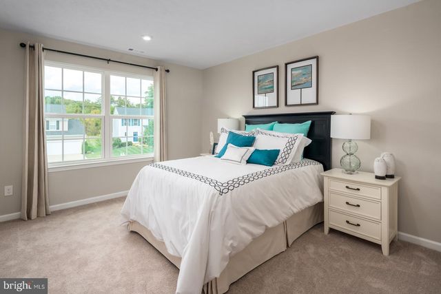 23 SILVER BIRCH ST, Coatesville, PA 19320