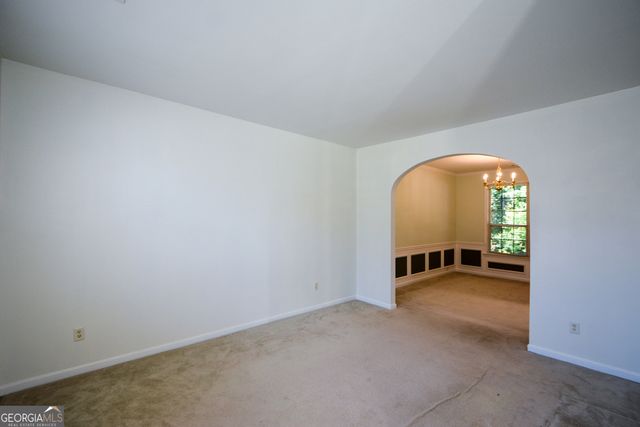 1942 Ashwood Grove Drive, Snellville, GA 30078