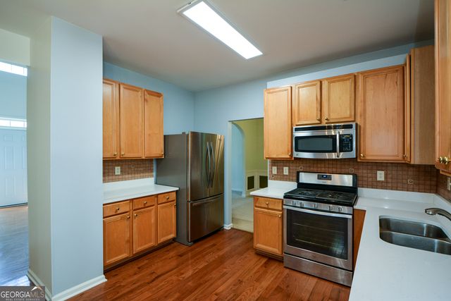 1942 Ashwood Grove Drive, Snellville, GA 30078