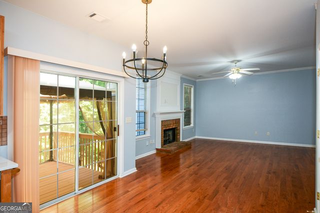 1942 Ashwood Grove Drive, Snellville, GA 30078