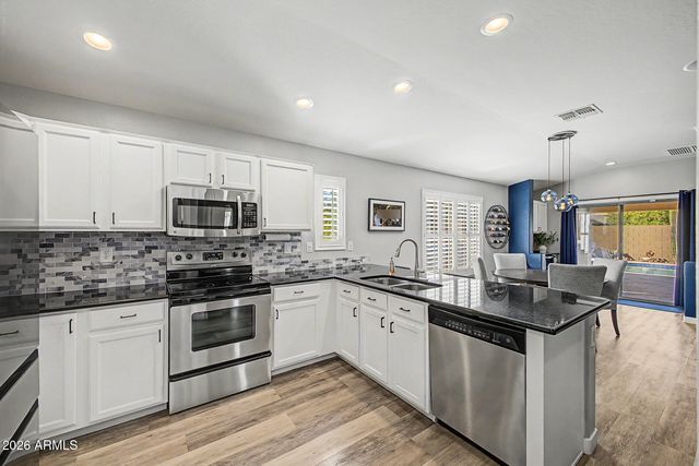 2836 E JJ RANCH Road, Phoenix, AZ 85024