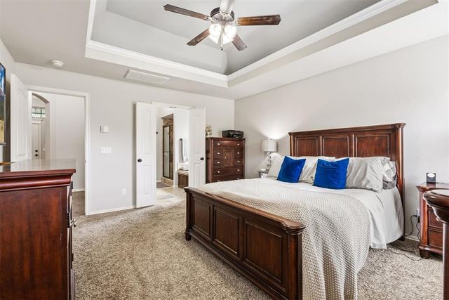 14101 Drakes Way, Yukon, OK 73099