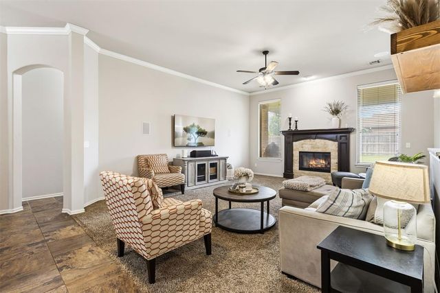 14101 Drakes Way, Yukon, OK 73099