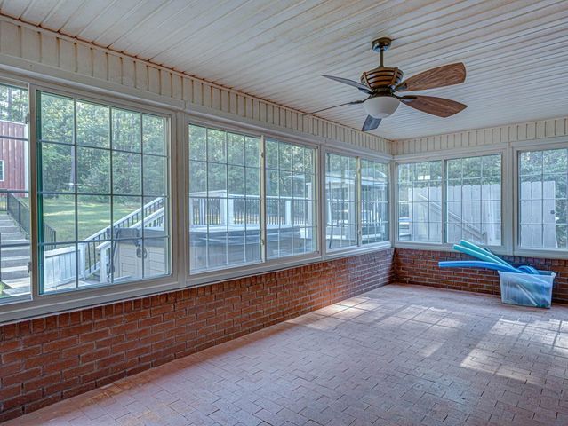 49 Calhoun Creek Road, Hamilton, GA 31811