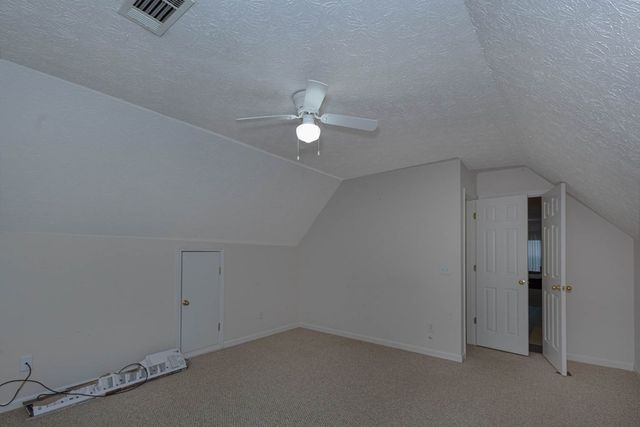 49 Calhoun Creek Road, Hamilton, GA 31811