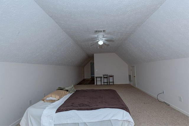 49 Calhoun Creek Road, Hamilton, GA 31811