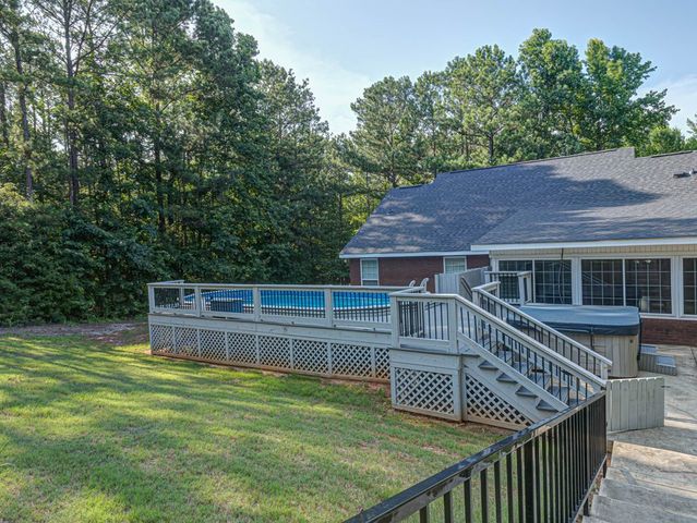 49 Calhoun Creek Road, Hamilton, GA 31811