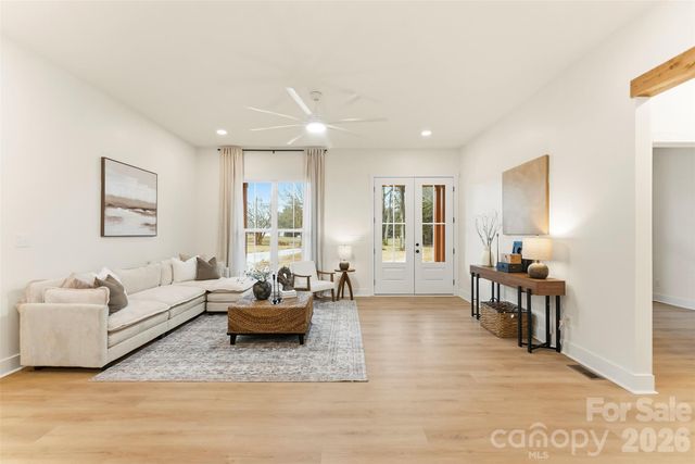 1131 White Jenkins Road, Bessemer City, NC 28016