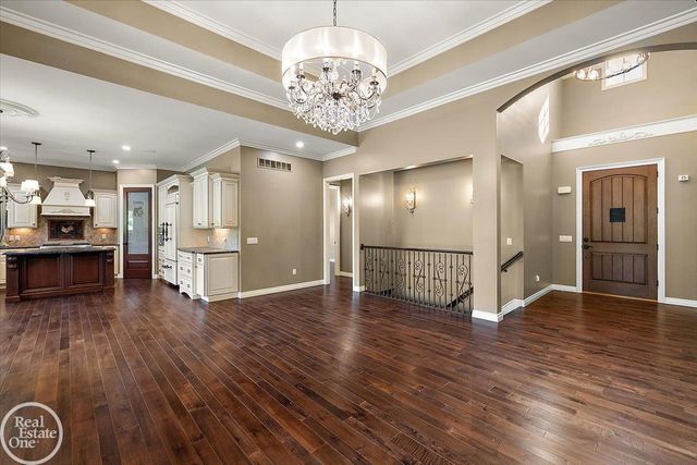 45455 Shoal Drive, Macomb Twp, MI 48044