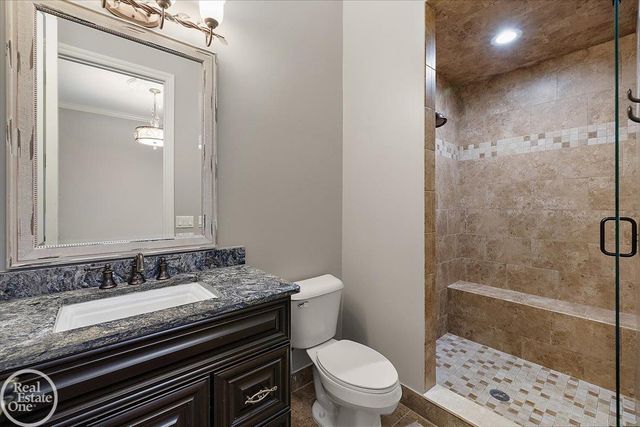 45455 Shoal Drive, Macomb Twp, MI 48044