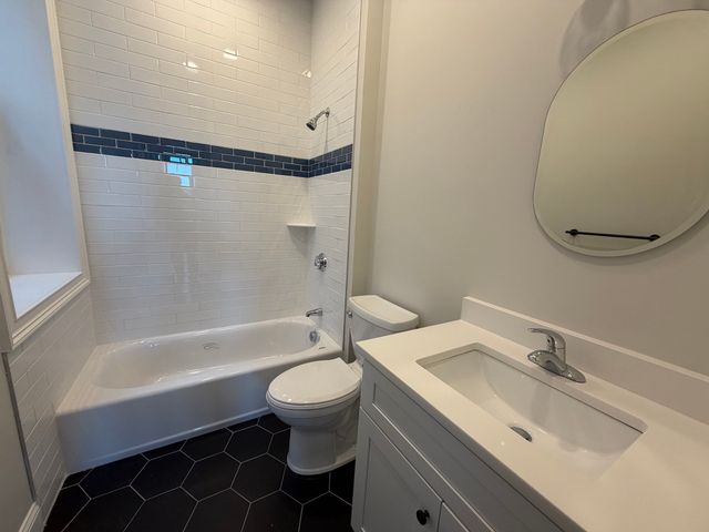 38-42 Washington 303, Haverhill, MA 01832