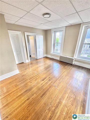 449 Chestnut Street 2, Emmaus Boro, PA 18049