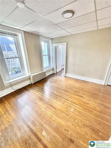 449 Chestnut Street 2, Emmaus Boro, PA 18049