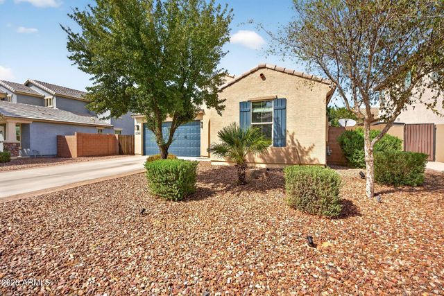 2042 E FLINTLOCK Drive, Gilbert, AZ 85298