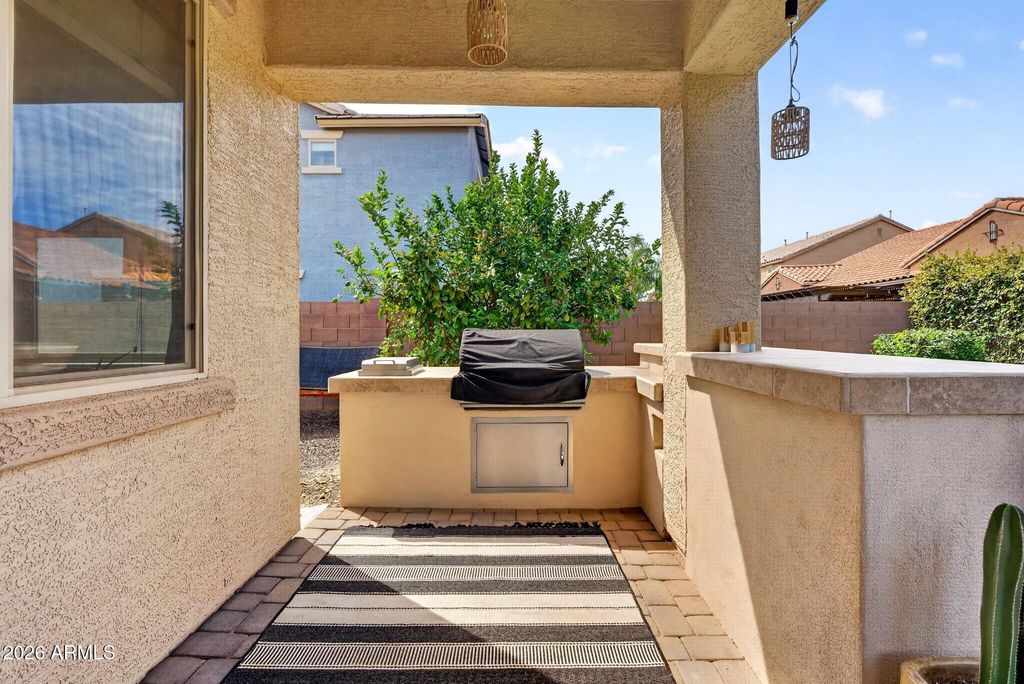 2042 E FLINTLOCK Drive, Gilbert, AZ 85298 — photo 3