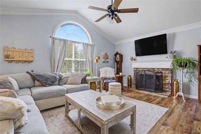 8015 Estee Drive, Cumming, GA 30028