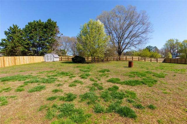 8015 Estee Drive, Cumming, GA 30028