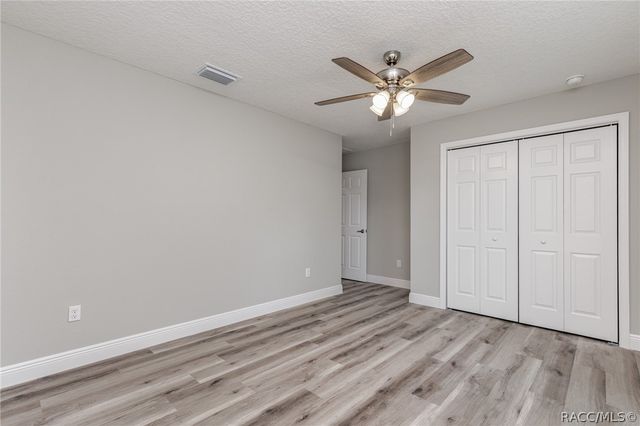 2546 W Pine Ridge Boulevard, Beverly Hills, FL 34465