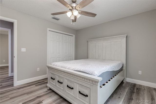 2546 W Pine Ridge Boulevard, Beverly Hills, FL 34465