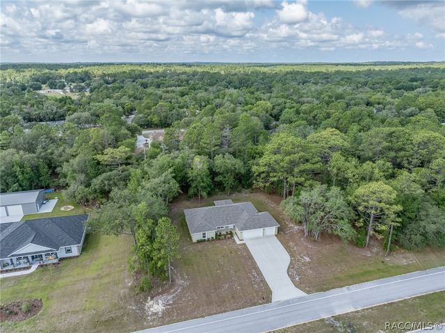 2546 W Pine Ridge Boulevard, Beverly Hills, FL 34465