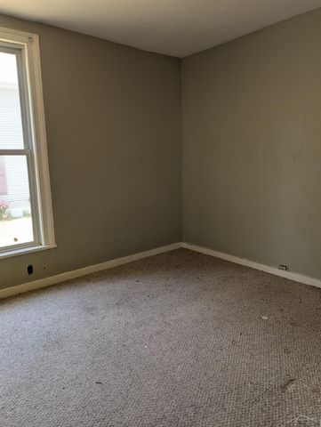 1015 Cass Street, Saginaw, MI 48602