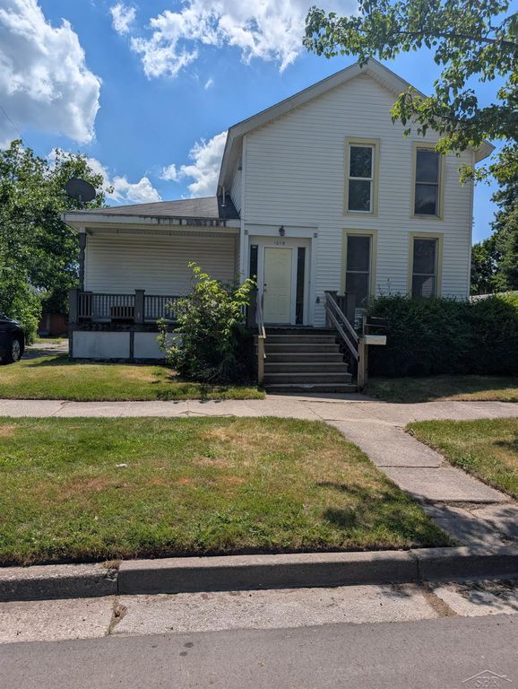 1015 Cass Street, Saginaw, MI 48602